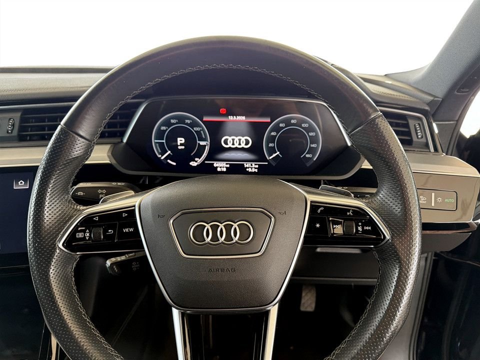 Used Audi e-tron 2021 for sale - 78044078: Photo 28