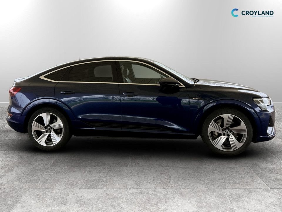 Used Audi e-tron 2021 for sale - 78044078: Photo 3