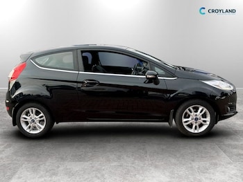 Used Ford Fiesta 2015 for sale - 78729708: Photo
