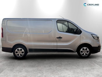 Used Renault Trafic 2023 for sale - 77666630: Photo