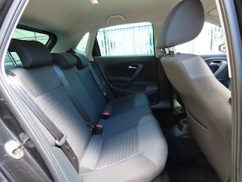 Used Volkswagen Polo 2016 for sale - 79160033: Photo