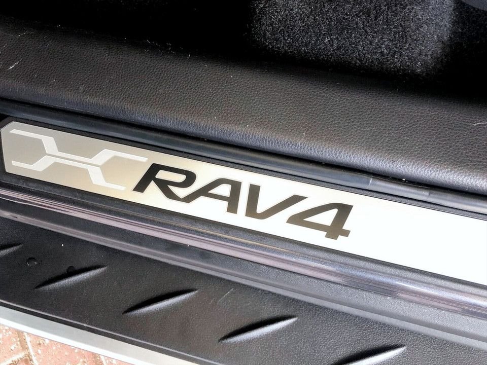 Used Toyota RAV4 2021 for sale - 77258308: Photo 19
