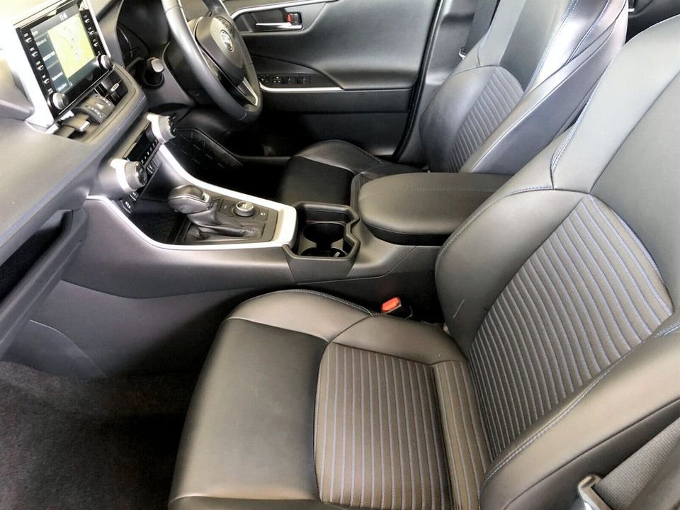 Used Toyota RAV4 2021 for sale - 77258308: Photo 24