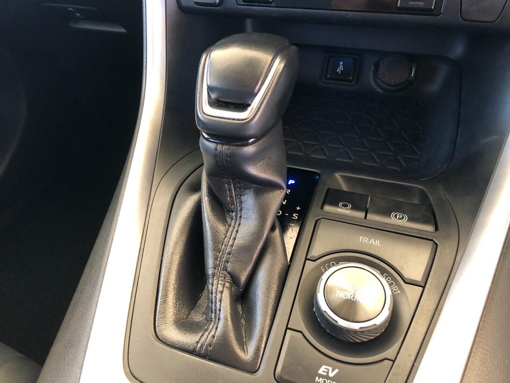 Used Toyota RAV4 2021 for sale - 77258308: Photo 47