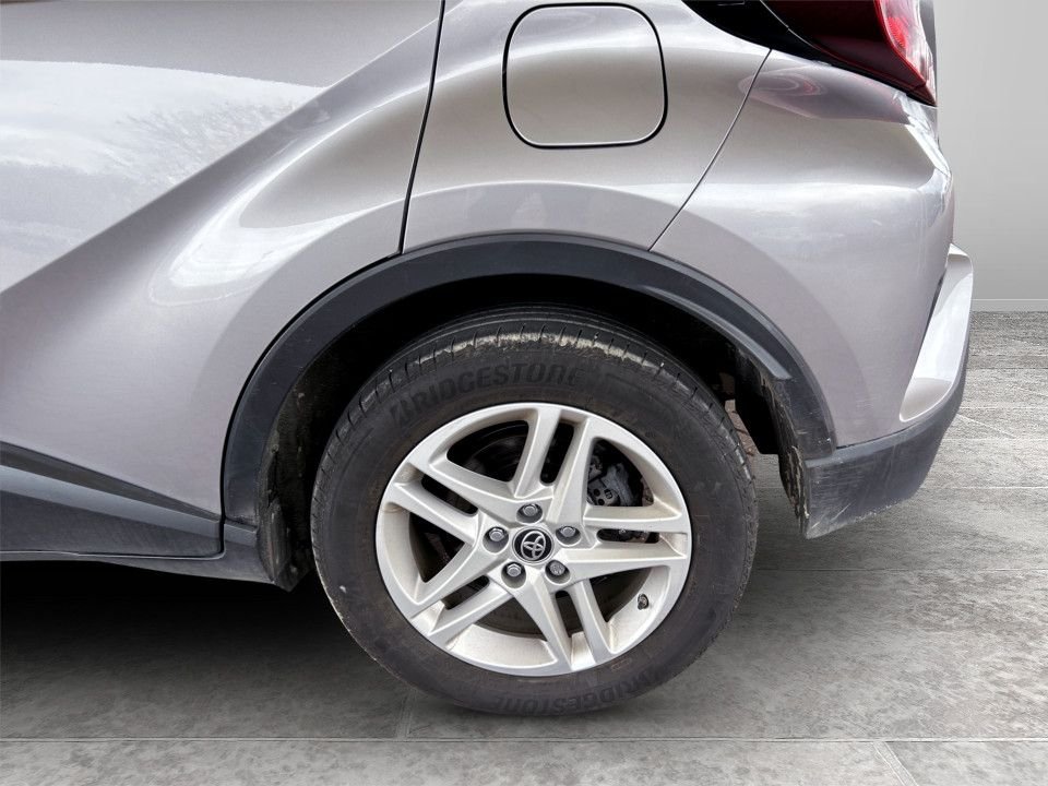 Used Toyota C-HR 2022 for sale - 77739668: Photo 4
