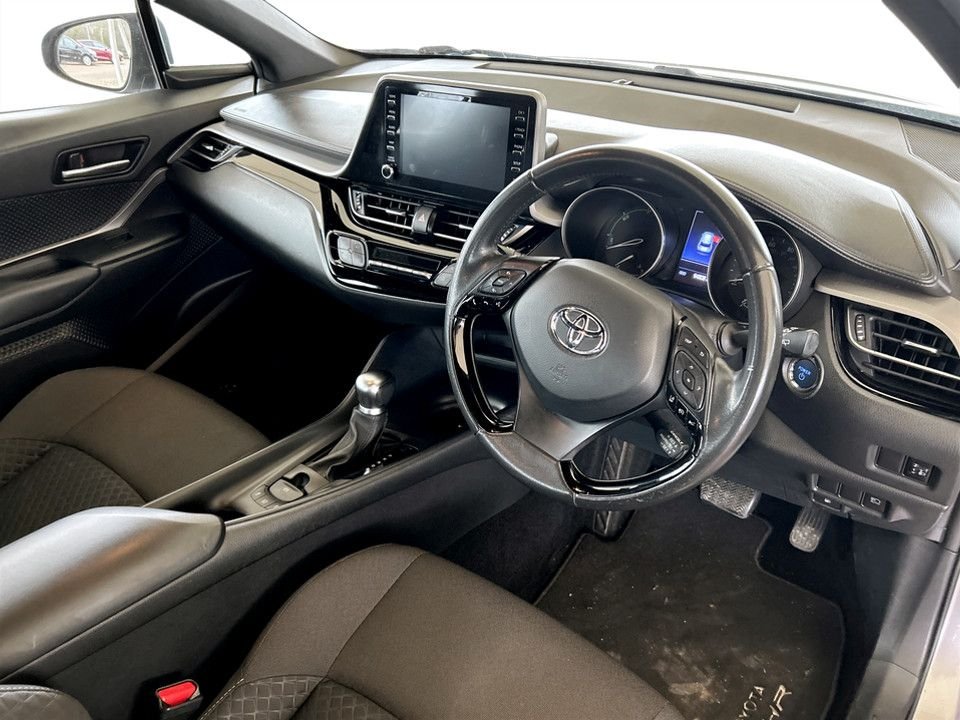 Used Toyota C-HR 2022 for sale - 77739668: Photo 5