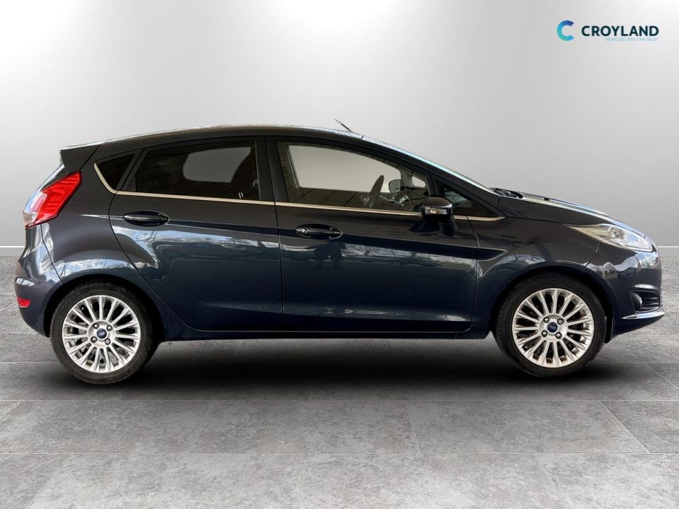 Used Ford Fiesta 2014 for sale - 78088386: Photo 2