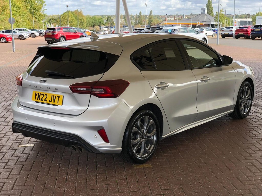 Used Ford Focus 2022 for sale - 77341459: Photo 4