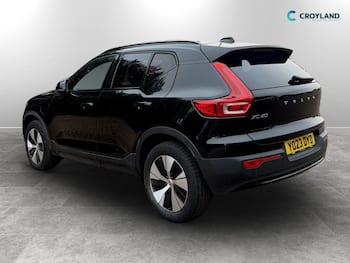 Used Volvo XC40 2023 for sale - 79680236: Photo