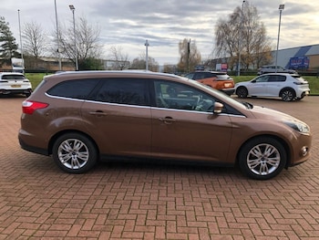 Used Ford Focus 2014 for sale - 77341605: Photo