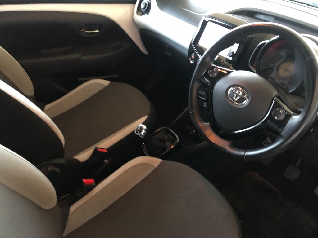 Used Toyota AYGO 2018 for sale - 77258163: Photo 5