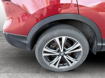 Used Nissan Qashqai 2018 for sale - 78056296: Photo