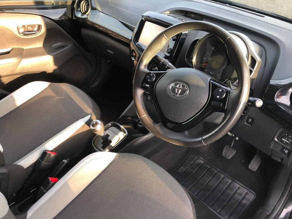 Used Toyota AYGO 2017 for sale - 77258225: Photo 12