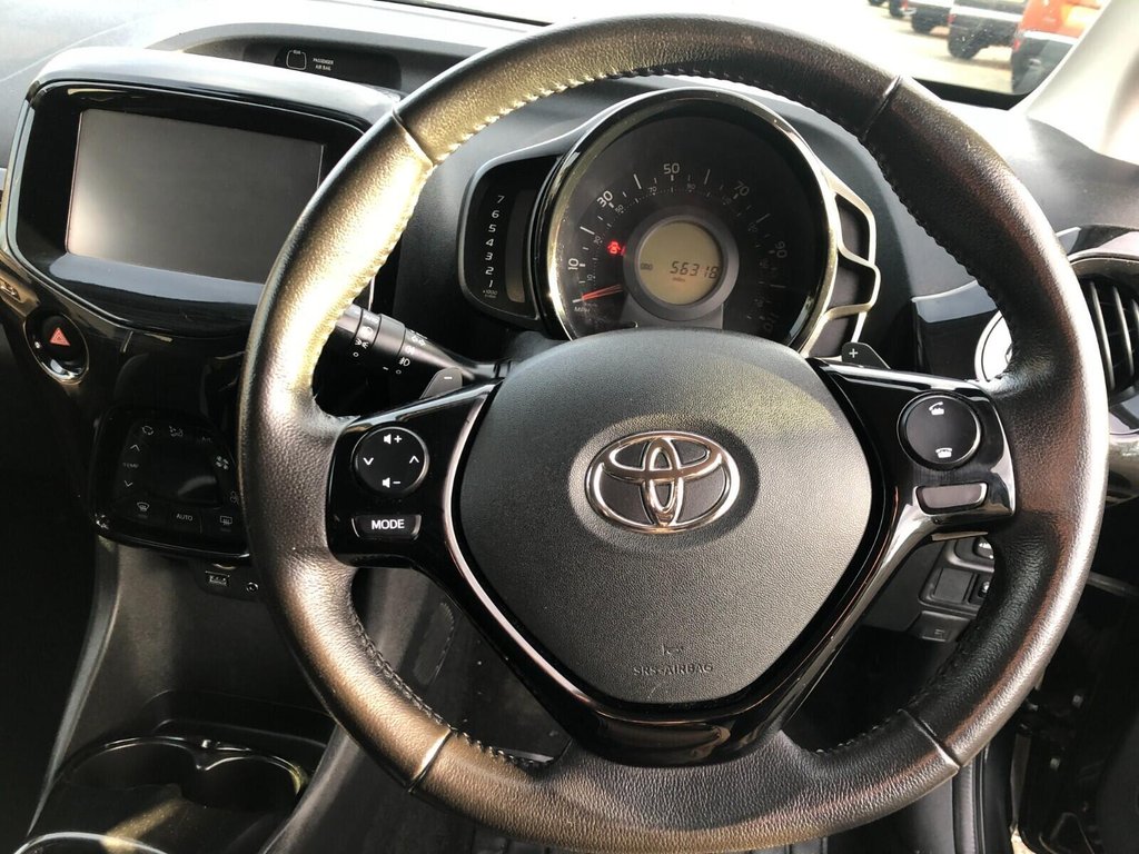 Used Toyota AYGO 2017 for sale - 77258225: Photo 13