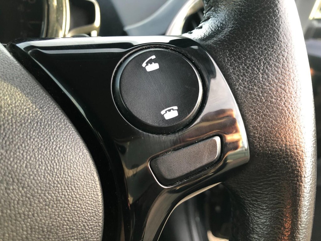 Used Toyota AYGO 2017 for sale - 77258225: Photo 14