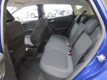 Used Ford Fiesta 2018 for sale - 77280706: Photo