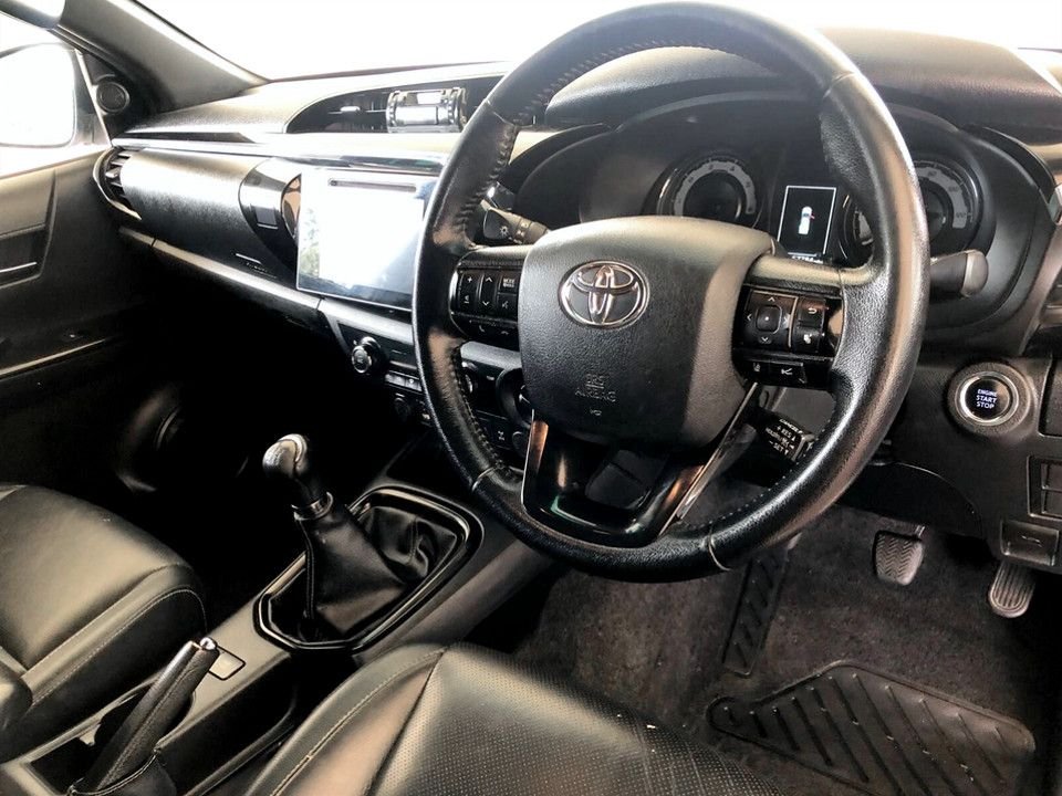 Used Toyota Hilux 2019 for sale - 77258356: Photo 10