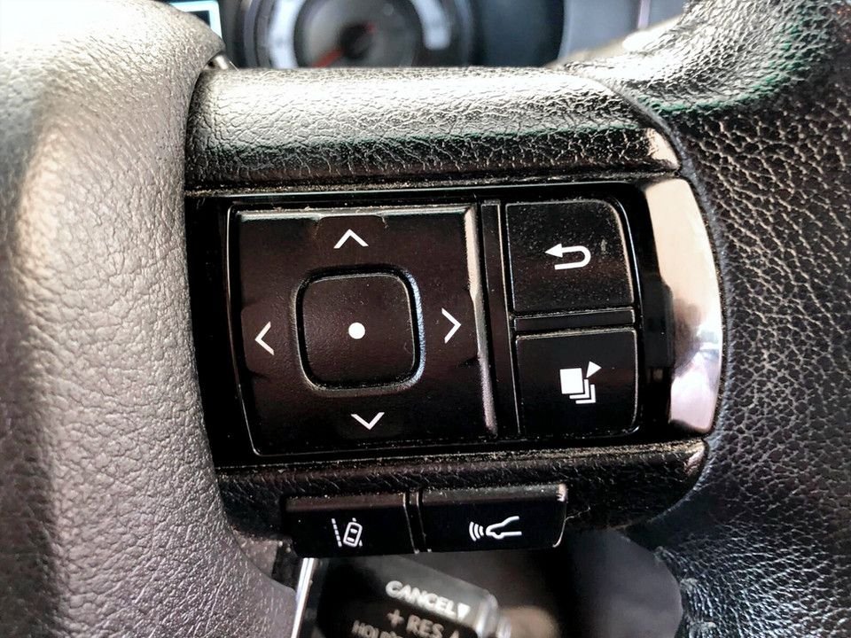 Used Toyota Hilux 2019 for sale - 77258356: Photo 13