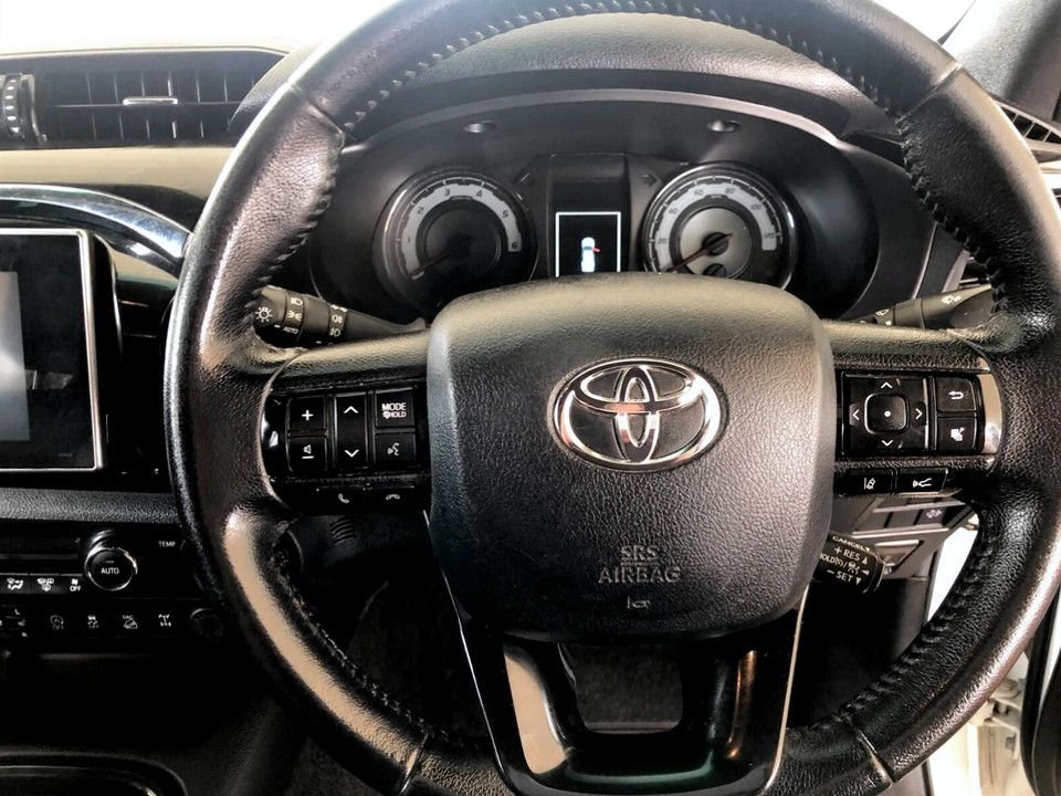 Used Toyota Hilux 2019 for sale - 77258356: Photo 17