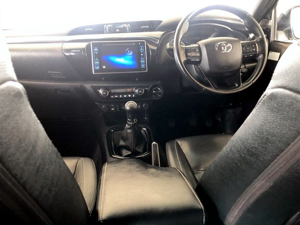 Used Toyota Hilux 2019 for sale - 77258356: Photo 19