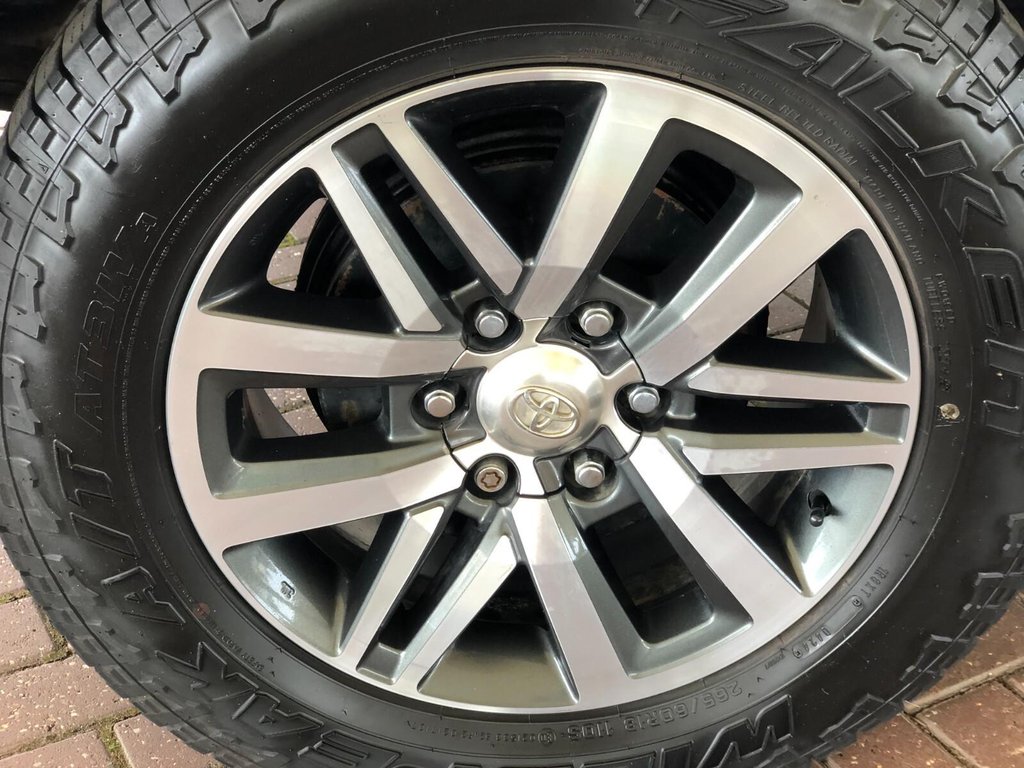 Used Toyota Hilux 2019 for sale - 77258356: Photo 29