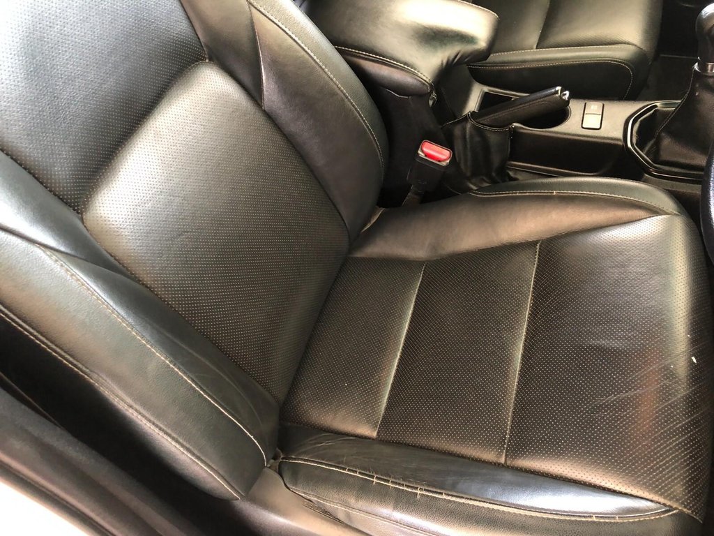 Used Toyota Hilux 2019 for sale - 77258356: Photo 32