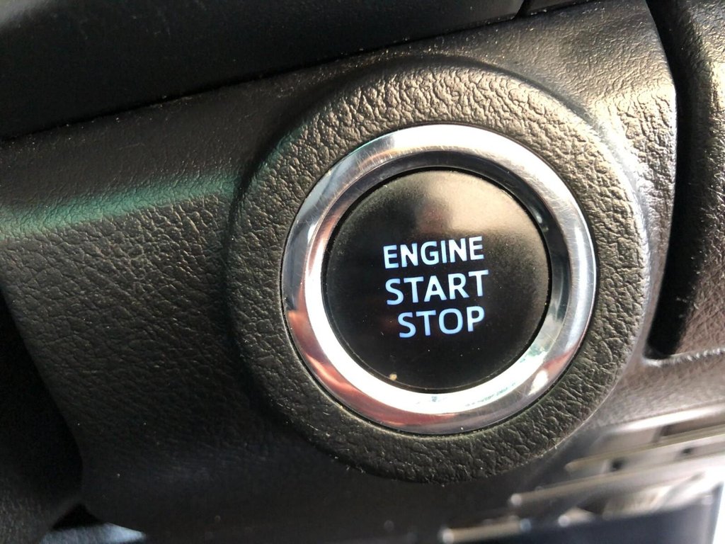 Used Toyota Hilux 2019 for sale - 77258356: Photo 38