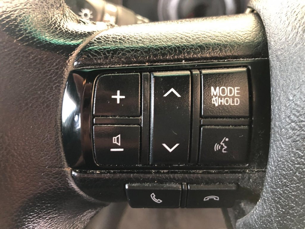 Used Toyota Hilux 2019 for sale - 77258356: Photo 41