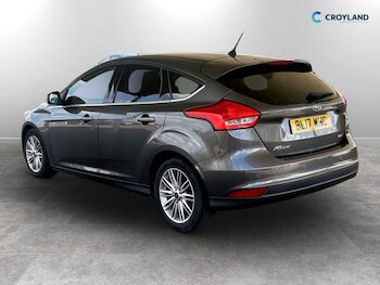 Used Ford Focus 2017 for sale - 78458053: Photo