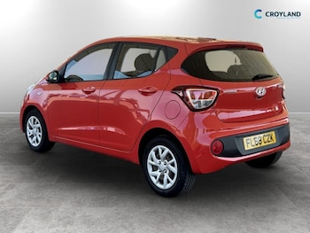 Used Hyundai i10 2018 for sale - 79462384: Photo