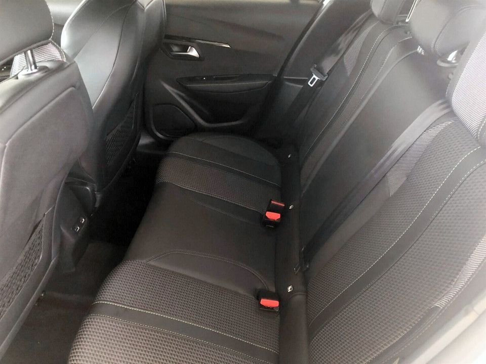 Used Peugeot 208 2022 for sale - 77258236: Photo 15