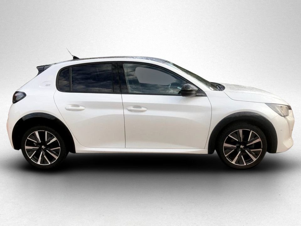 Used Peugeot 208 2022 for sale - 77258236: Photo 2