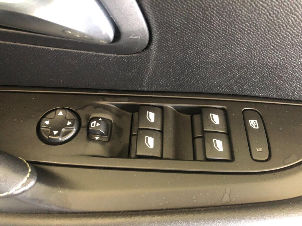 Used Peugeot 208 2022 for sale - 77258236: Photo 27