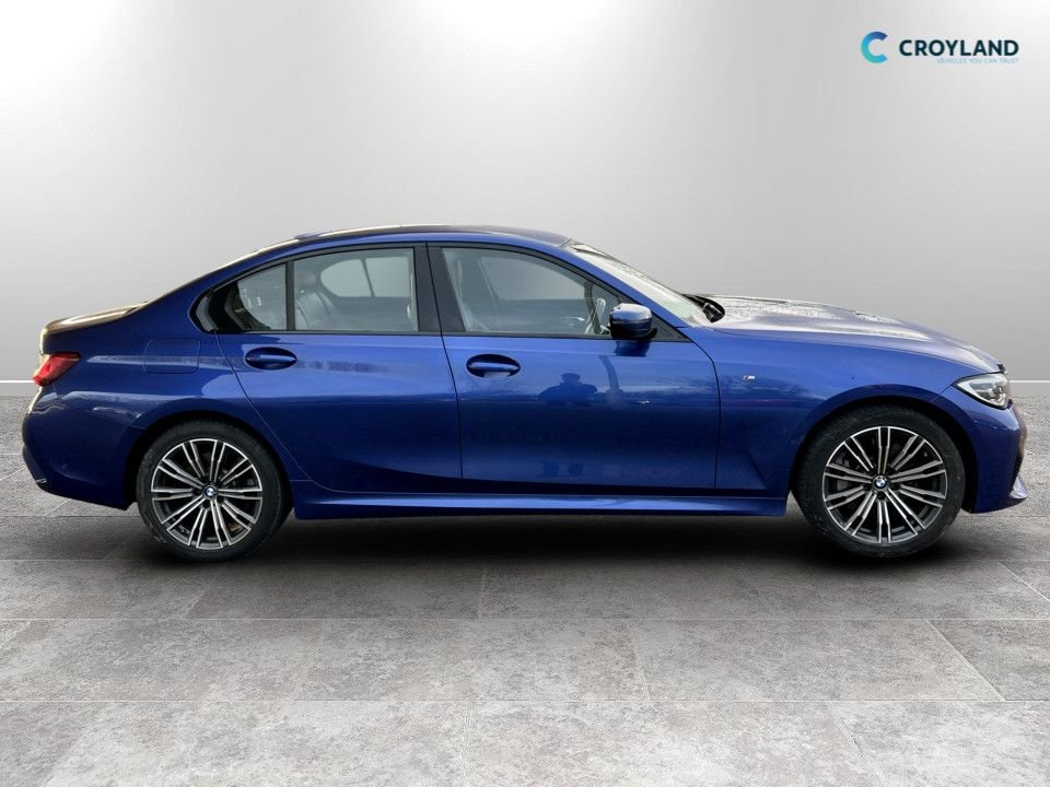 Used BMW 3 Series 2019 for sale - 77805901: Photo 2