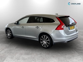 Used Volvo V60 2017 for sale - 78729698: Photo