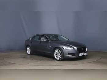 Used Jaguar XF 2015 for sale - 78624265: Photo