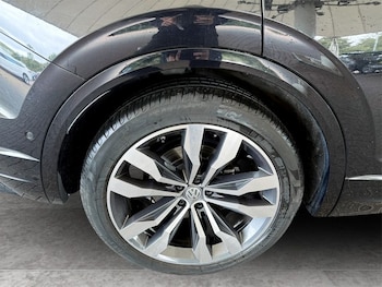 Used Volkswagen Touareg 2020 for sale - 78575697: Photo