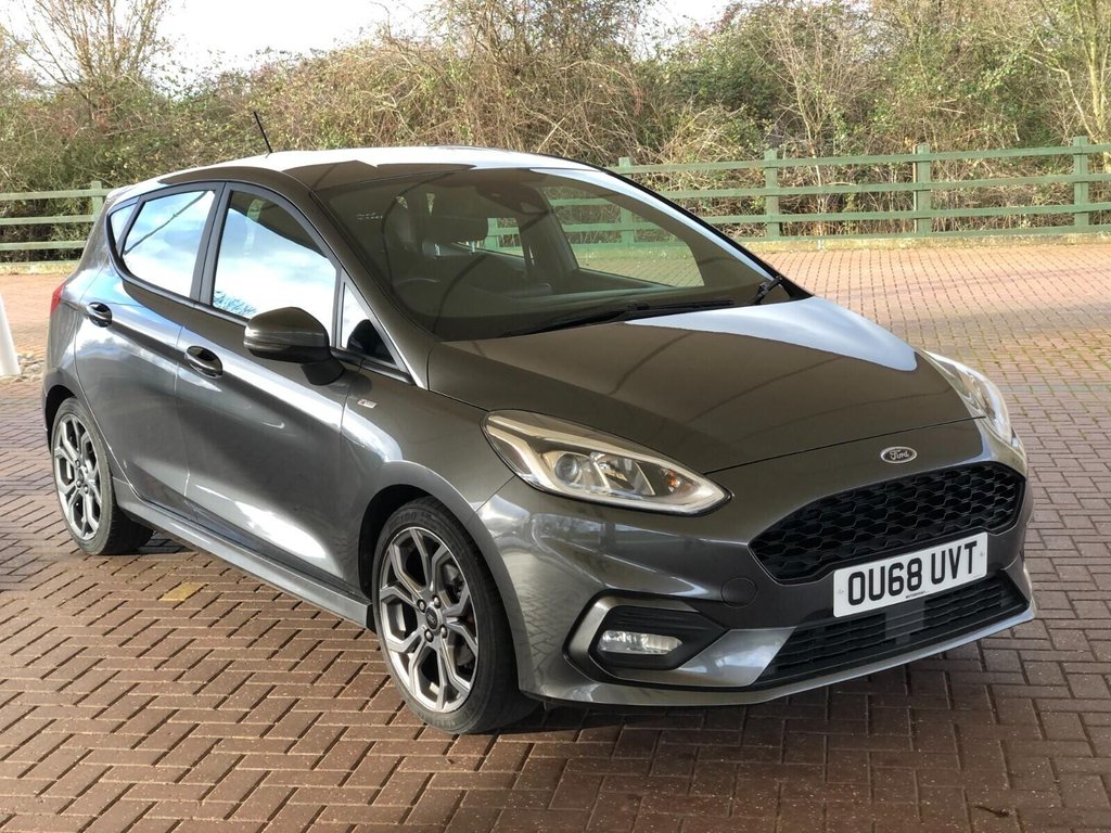 Used Ford Fiesta 2018 for sale - 77332904: Photo 1