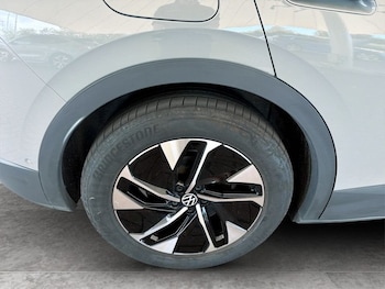 Used Volkswagen ID.4 2023 for sale - 79089752: Photo