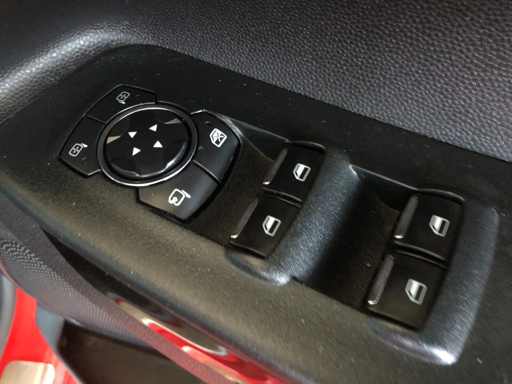 Used Ford Ecosport 2018 for sale - 77258304: Photo 27