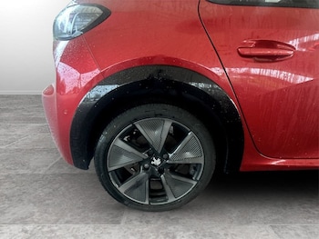 Used Peugeot 208 2021 for sale - 77498426: Photo