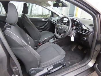 Used Ford Fiesta 2018 for sale - 77512470: Photo