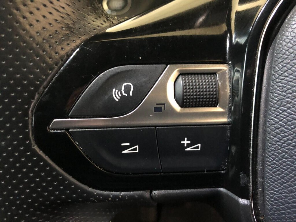 Used Peugeot 2008 2020 for sale - 77258294: Photo 25