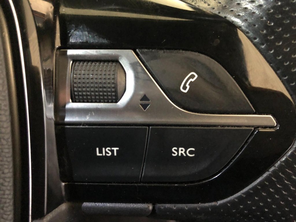 Used Peugeot 2008 2020 for sale - 77258294: Photo 26