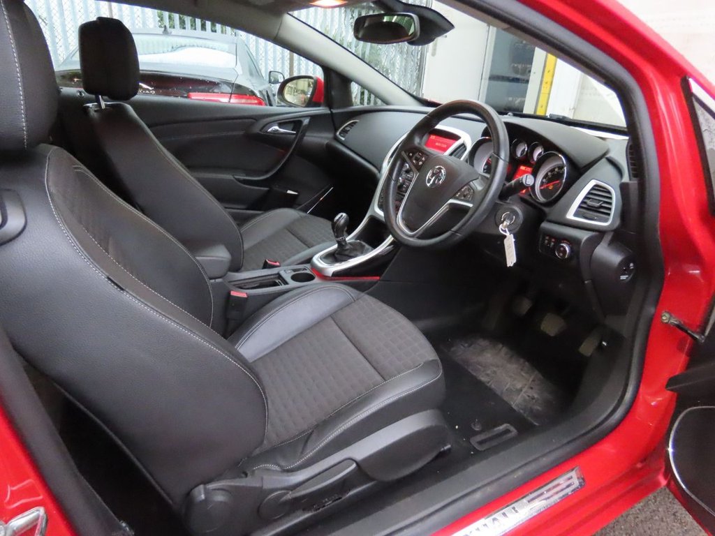 Used Vauxhall Astra GTC 2015 for sale - 77280732: Photo 3
