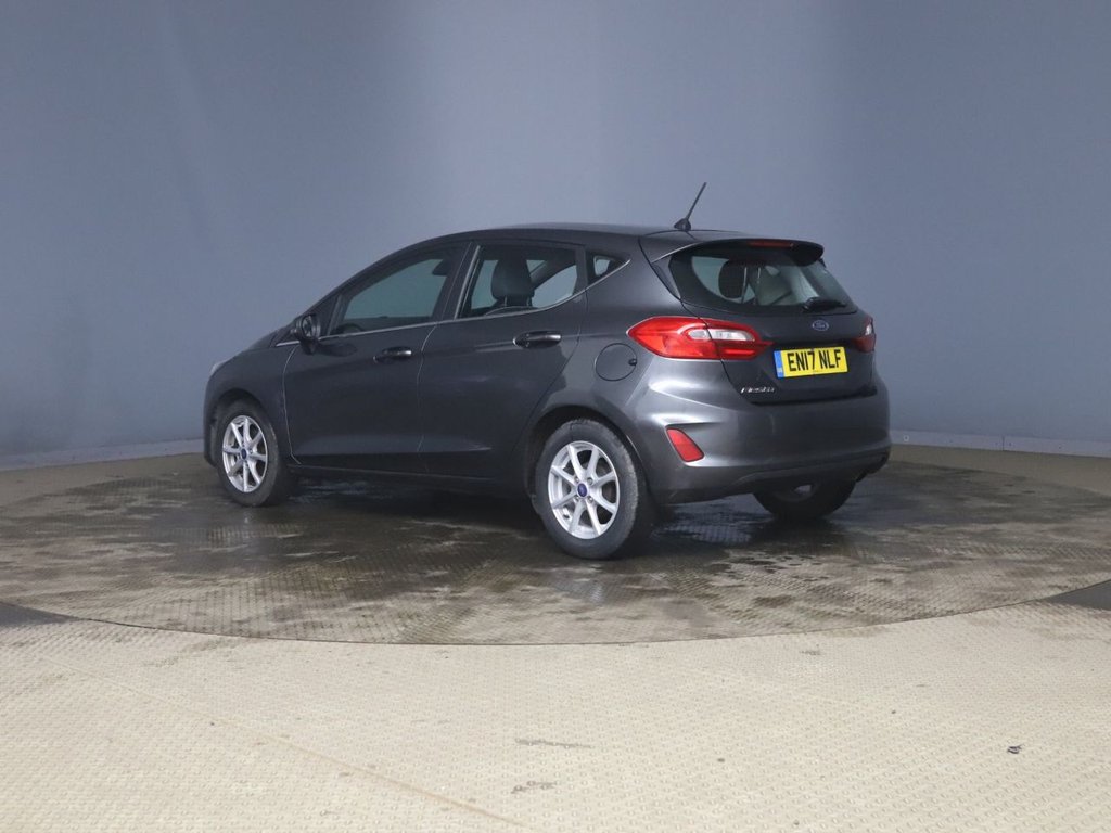 Used Ford Fiesta 2017 for sale - 77280714: Photo 2