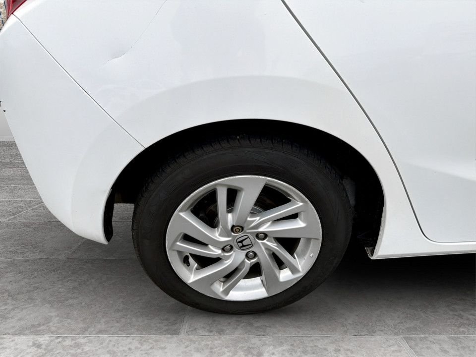 Used Honda Jazz 2015 for sale - 78044260: Photo 4