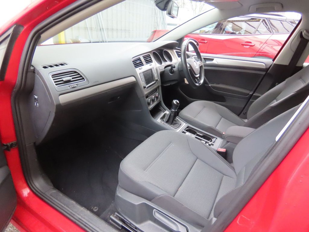 Used Volkswagen Golf 2016 for sale - 77614219: Photo 3