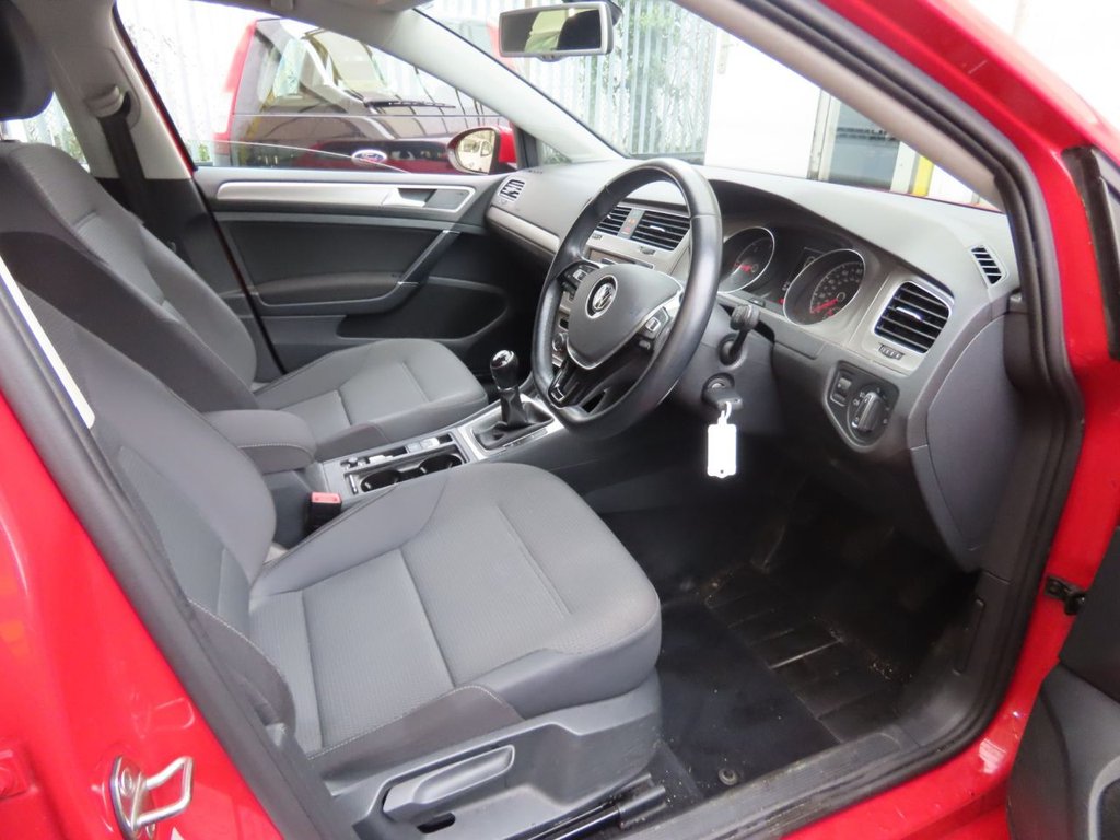 Used Volkswagen Golf 2016 for sale - 77614219: Photo 5