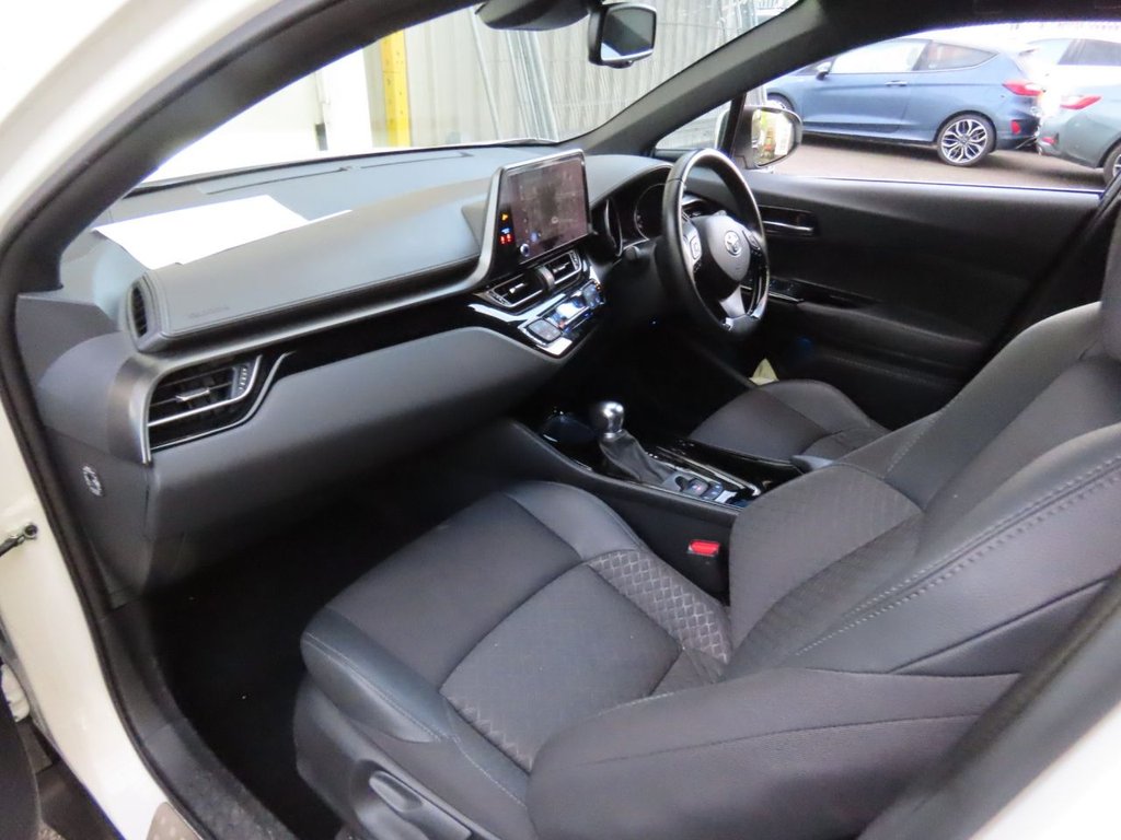 Used Toyota C-HR 2022 for sale - 77319448: Photo 5